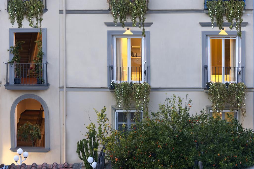Estate4Home - Surreo Luxury B&B Сорренто Экстерьер фото
